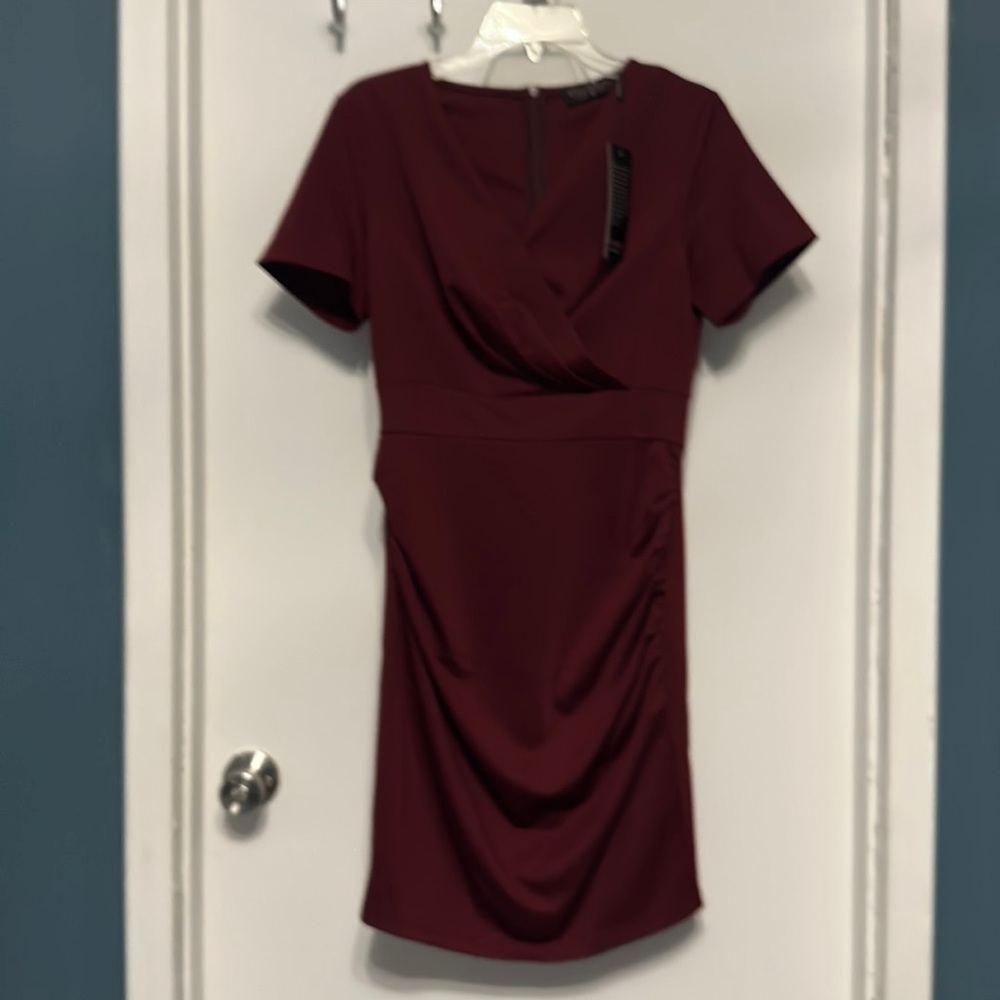Maroon size medium Curlbiuty classy dinner dress with ruching for flattering
